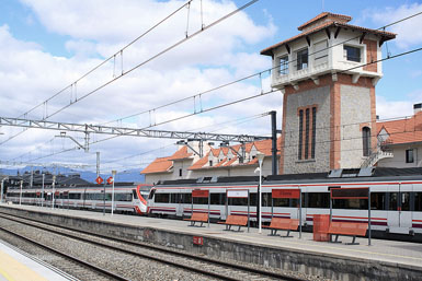 Más de 400 personas suscriben una petición para aumentar los trenes hasta El Escorial