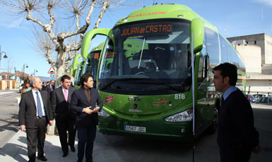 Se mejora la flota de vehículos y aumenta un 56% el servicio de autobuses de la línea 635