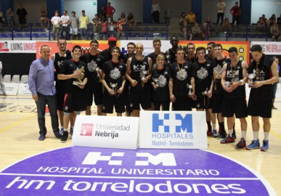 El HM Hospitales Torrelodones asciende a Liga EBA tras arrollar como anfitrión en la fase final 