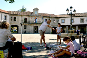 De la plaza Mayor a La Torre: termina el taller de verano ‘Pintar Guadarrama’