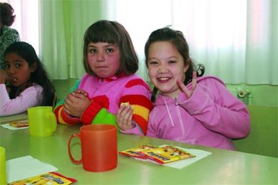 Empieza en el colegio público Antonio Machado el programa de los ‘desayunos saludables’