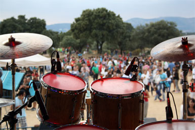 La primera edición del Festival Stone reúne a 3.000 personas en la Dehesa