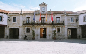 Guadarrama apuesta por las energías renovables para la climatización del polideportivo