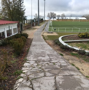 Mejoras en el acceso al campo de futbol municipal