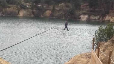 Guadarrama tiene, desde ayer, la tirolina más larga de España