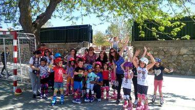 El tenis reúne a más de un centenar de niños en las pistas del Polideportivo de La Dehesa de Valdemorillo