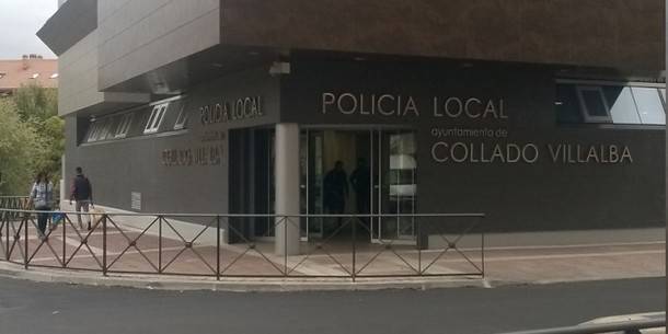 Las Policía refuerza las oficinas de expedición de documentos en Madrid