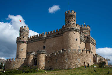 El castillo de Manzanares El Real acoge el I Torneo Nacional de Combate Medieval