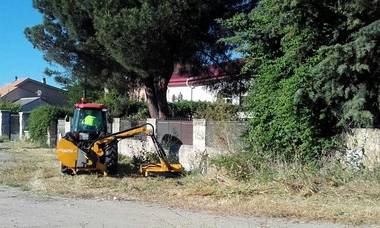 Galapagar desbroza más de 100.000 m2 de vías y parcelas públicas para evitar incendios