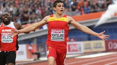 El atleta Bruno Hortelano se destroza la mano en un accidente en la Autopista de La Coruña 