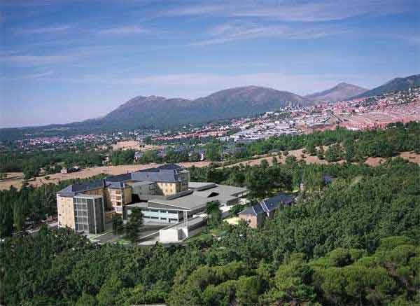 Se crea una plataforma en defensa del Hospital de El Escorial 