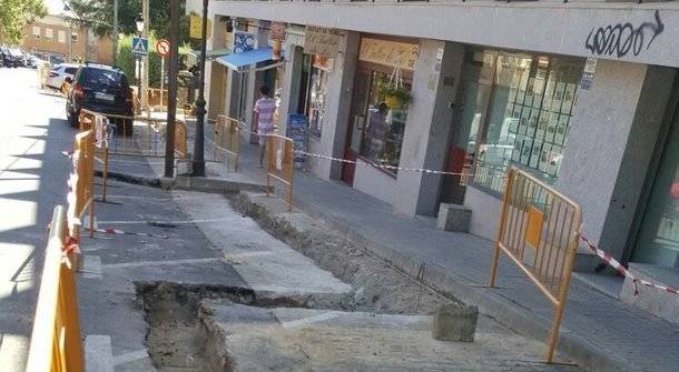 Bajo el lema “No más obras sin sentido” los vecinos de Torrelodones volvieron a manifestarse 