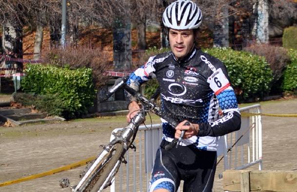 Eduardo Fernández gana el VIII Gran Premio de Ciclocross de El Escorial 