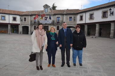 El Gerente del Consorcio de Transportes informó en Guadarrama a la Alcaldesa de los nuevos servicios 