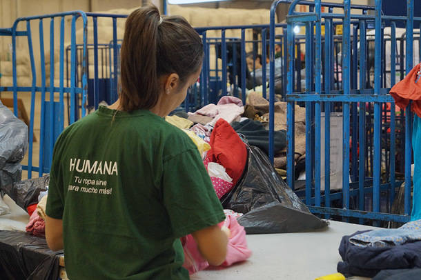 ‘Humana Fundación’ recogió en Collado Mediano 20 toneladas de textil usado