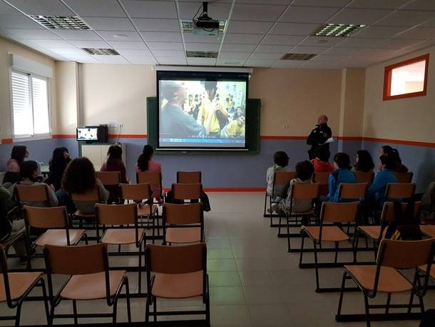 En marcha un programa de prevención del acoso escolar en Robledo