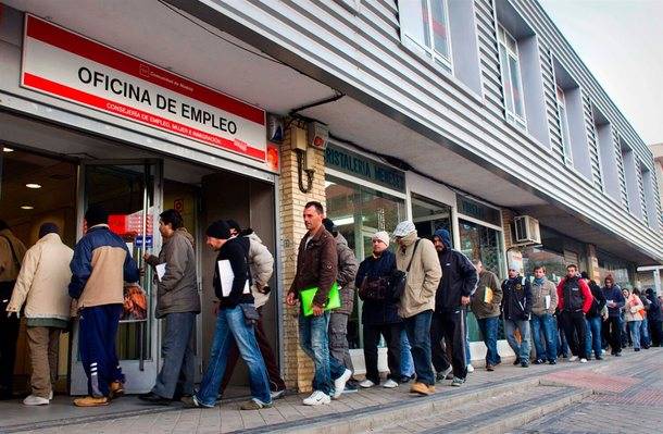 El paro baja en 6.881 personas en la Comunidad de Madrid, el mayor descenso en marzo de los últimos años