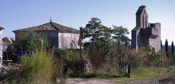 Navalquejigo: un pueblo abandonado a su suerte