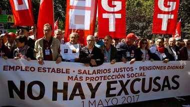 CC.OO y UGT pidieron ayer poner fin a la precariedad en el empleo y luchar contra la corrupción en Madrid