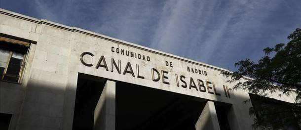 Madrid y otros 30 municipios accionistas del Canal de Isabel II estudian pedir responsabilidades