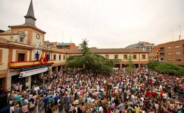 El Ayuntamiento de Las Rozas homenajea a Ignacio Echeverría por su ejemplo y valor