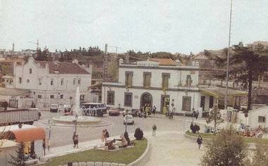 Collado Villalba 1990: del tumulto del barrio de la Estación a la placidez del casco antiguo