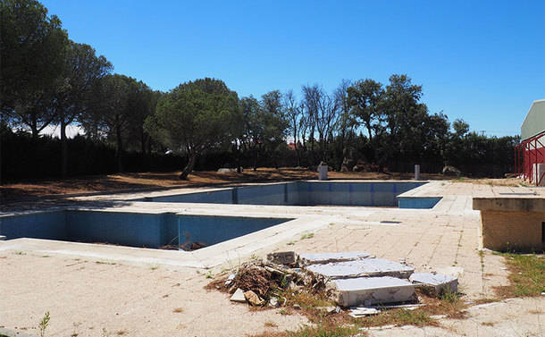 En las antiguas piscinas del Polideportivo de Torrelodones se construirá un aparcamiento público