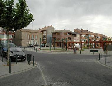 Comienzan en Galapagar las obras que facilitarán el acceso directo a la calle Soberanía y al parking del Caño