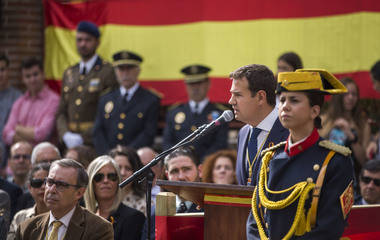 De la Uz asistió a los actos del Día de la Hispanidad organizados por la Guardia Civil de Las Rozas