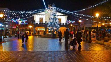 Ayer comenzó la Navidad en Galapagar con el encendido del alumbrado