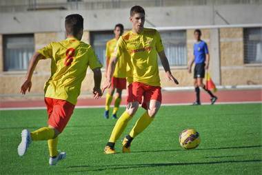 Victorias apuradas del C.U.Collado Villalba (2-1) y C.D. Galapagar (3-2) y nueva derrota del Torrelodones C.F.