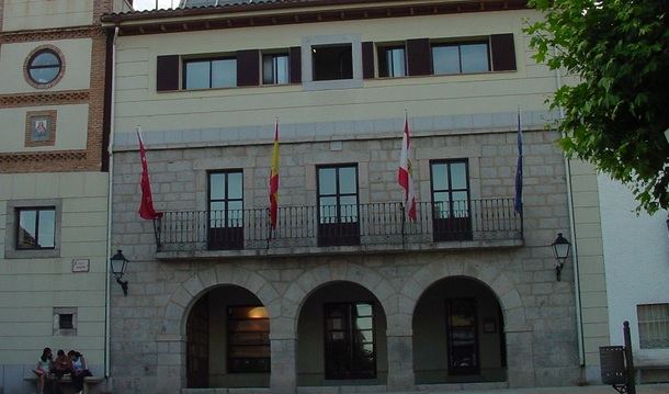 Convenio de colaboración del Ayuntamiento de Collado Mediano con la Universidad Francisco de Vitoria