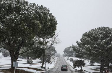 El Ayuntamiento mantiene la “prealerta” por el temporal de frío y recomienda a los vecinos que sigan manteniendo la precaución