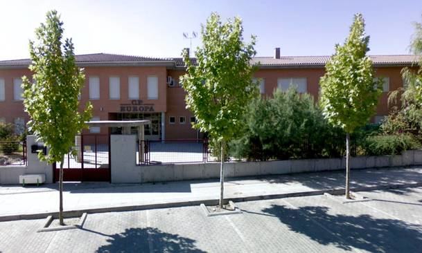 Policía y Guardia Civil reforzarán la viligancia en el entorno de los colegios de Madrid ante intentos de rapto