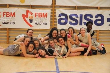 Las jugadoras junior del HM Hospitales de Torrelodones se proclaman subcampeonas de Madrid