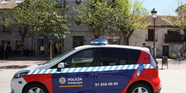 Detenidos en Galapagar tres jóvenes por robos en el interior de vehículos 