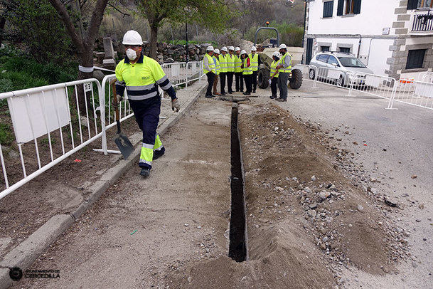 Comenzaron las obras para la distribución del gas natural en Cercedilla