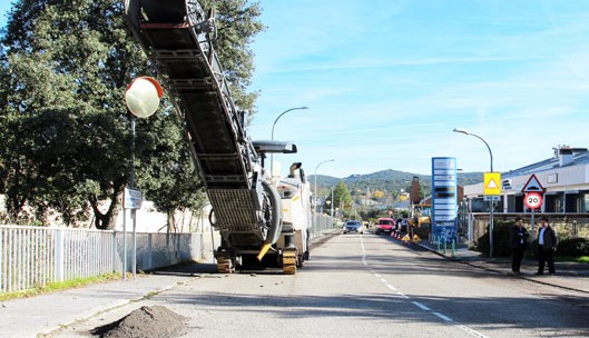 Parquelagos verá asfaltadas todas sus calles en los próximos dos años