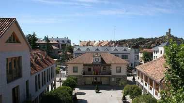 Homenaje de Torrelodones a la Constitución en su cuadragésimo aniversario