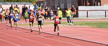 Daniel Hurtado Sinisterra, un niño de 9 años, campeón de la Comunidad de Madrid en 500 metros lisos