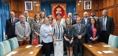 Constituida la nueva Corporación Municipal de San Lorenzo de El Escorial con Carlota López (PP), como alcaldesa