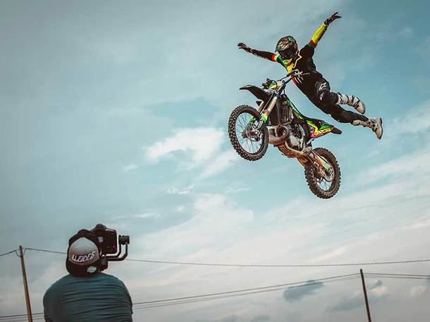 II Freestyle motocross solidario de Navacerrada