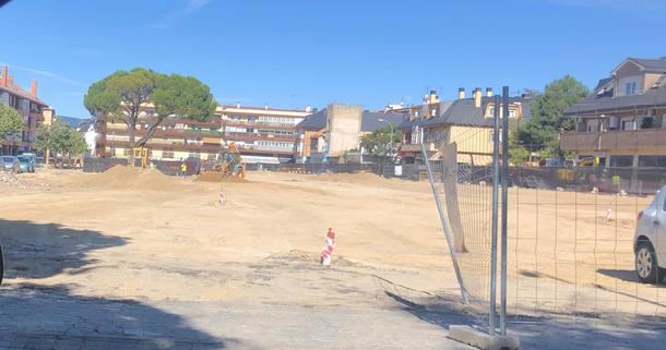 Paralizadas las obras de remodelación de la Plaza de los Belgas de Collado Villalba