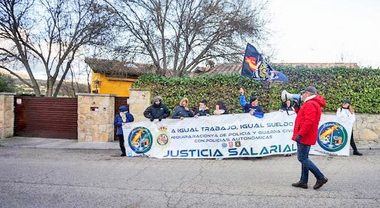 El chalé de Pablo Iglesias e Irene Montero en La Navata vuelve a convertirse en escenario idóneo para los manifestantes