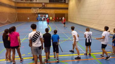 250 niños y niñas inician el campus de deportes 'GK22'