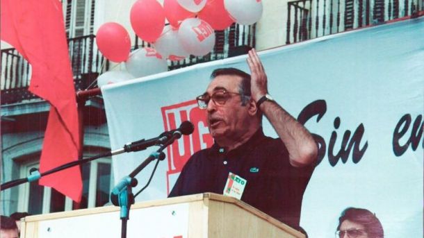 Adiós a Nicolás Redondo en el Cementerio Civil de Madrid