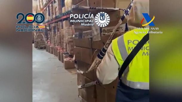 Operaban en Madrid: Desmantelados varios establecimientos por distribución de zapatillas falsificadas