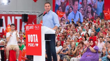 Juan Lobato dimite como líder del PSOE en Madrid