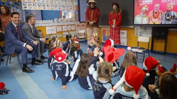 Madrid habilita el 012 Reyes Magos para videollamadas navideñas de niños