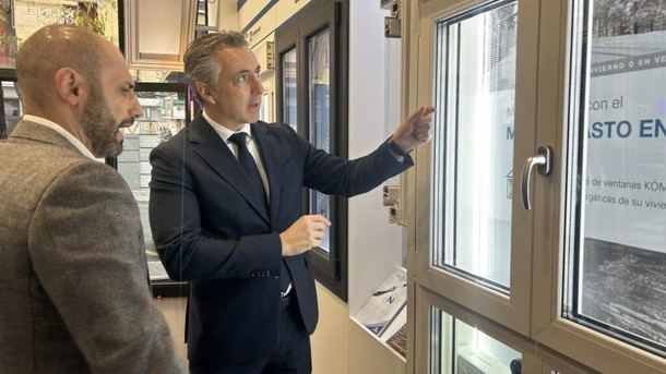 Madrid destina más de 3 millones a ayudas para renovar ventanas en viviendas